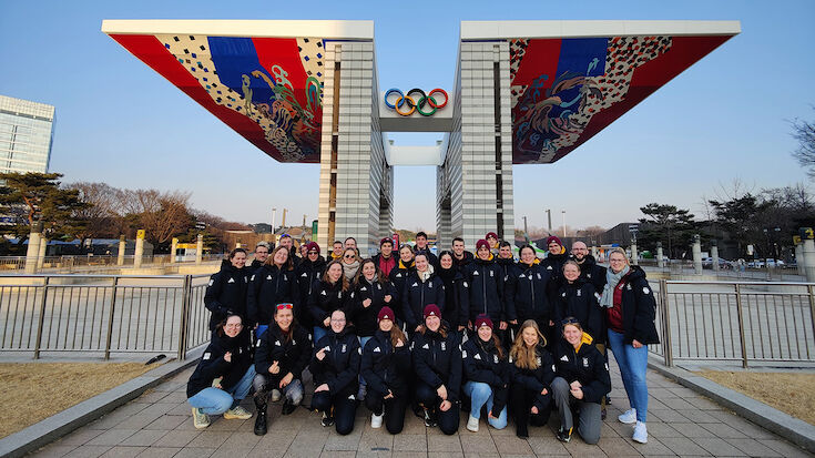 Das dsj academy camp vor dem World Peace Gate in Seoul. Foto: dsj
