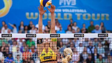 Foto FIVB: Am Netz dank ihrer Athletik und langen Arme eine Macht: Kira Walkenhorst.