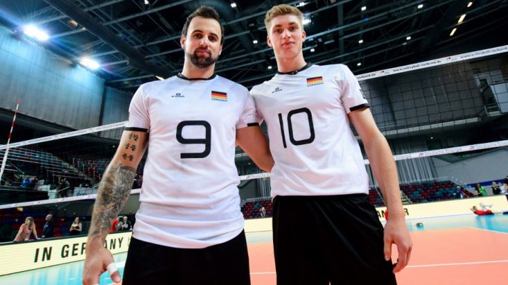 Foto Conny Kurth: Ältester und jüngster Spieler im deutschen EM-Kader: Georg Grozer (32 Jahre) und Linus Weber (17). 