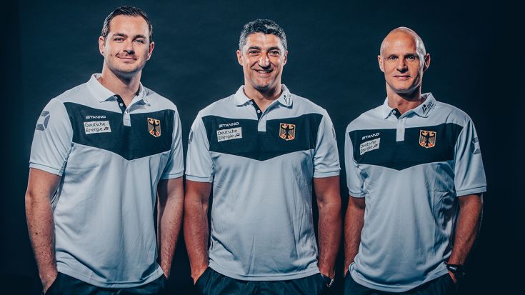 Foto FotoDuda.de: Neu bei den DVV-Männern: Co-Trainer/Teammanager Thomas Ranner, Bundestrainer Andrea Giani und Co-Trainer Matteo de Cecco.