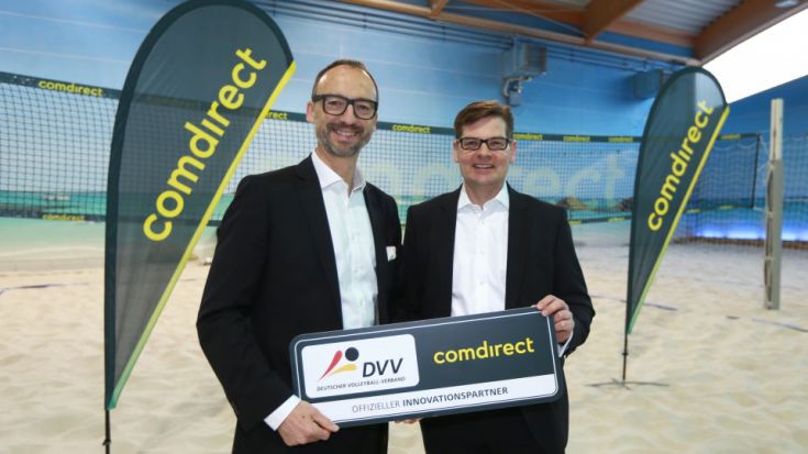Foto Hoch Zwei: Arno Walter, CEO von comdirect, und DVV-Präsident Thomas Krohne verkündeten in Hamburg die neue Partnerschaft. 