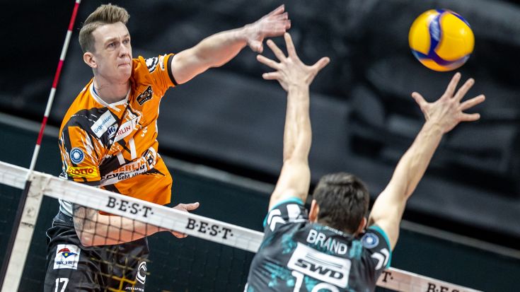 Die SWD powervolleys Düren und die BERLIN RECYCLING Volleys standen sich im DVV-Pokalfinale zuletzt 2020 gegenüber. (Foto: Andreas Gora)