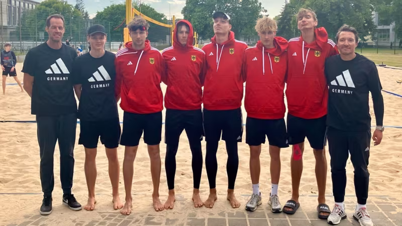 Teilnehmer U20-Trial (v.l.n.r.): Christoph Dieckmann, Levi Weißenbach, Lenny Wendt, Jonathan Bungert, Kalle Pieper, Julian Hikel, Ole Sackermann, Kersten Holthausen