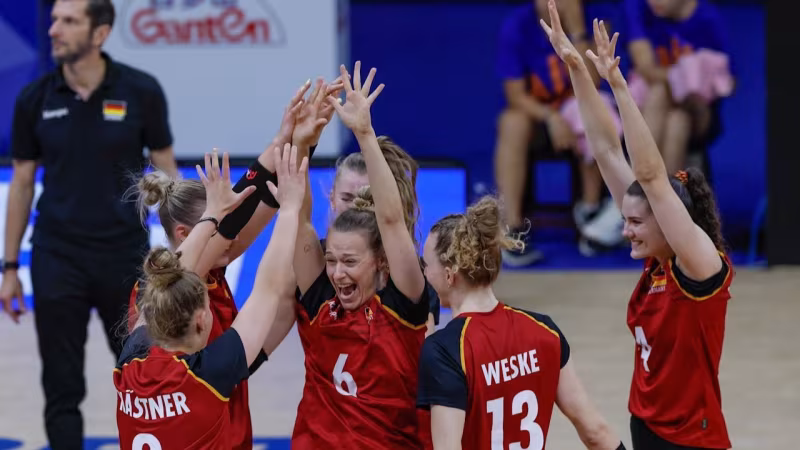 VNL: DVV-Frauen besiegen Weltmeister Serbien