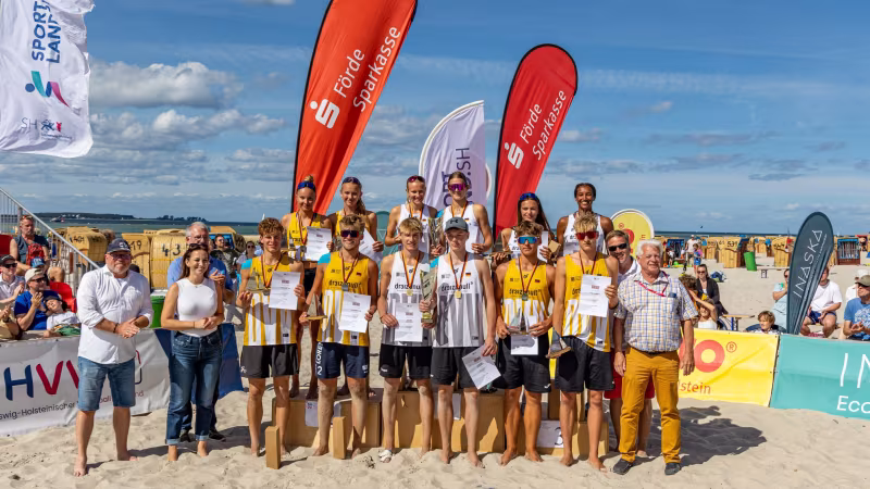 Beach: Bungert/Weißenbach und Dreßen/Jancar siegen bei der U19 DM