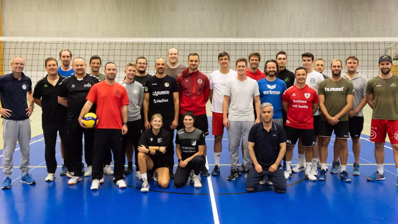 52. A-Trainer-Lehrgang des DVV mit 26 A-Trainer-Anwärter*innen gestartet