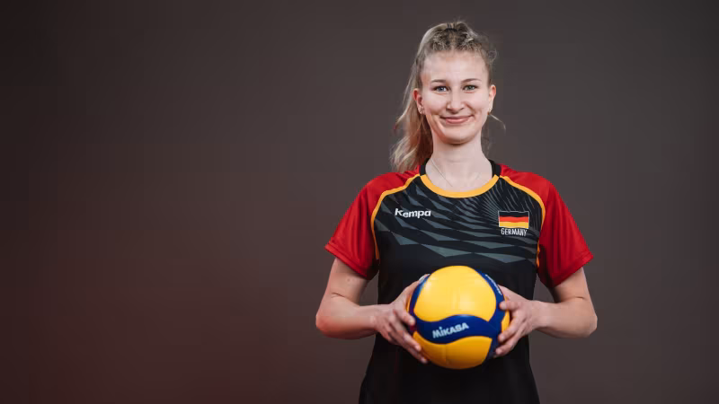 Monique Strubbe: „Die Nationalmannschaft ist wie eine Familie“