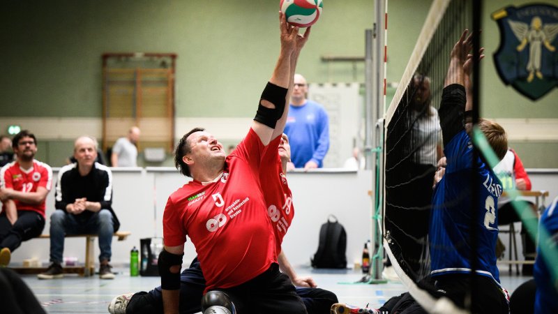 Sitzvolleyballer kämpfen in Leverkusen um den DM-Titel