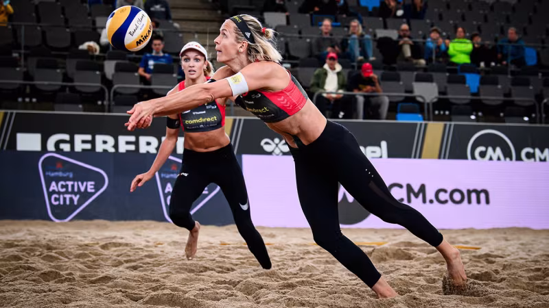 Foto Conny Kurth: Laura Ludwig steht mit Anouk Vergé-Dépré im Habfinale.