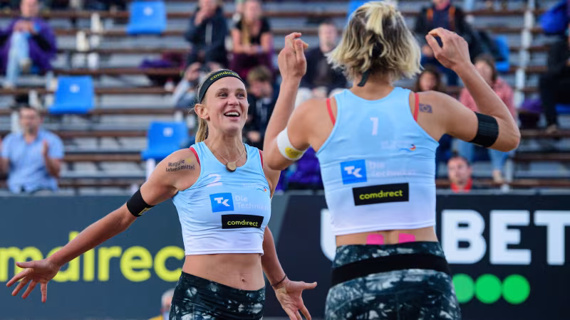 Kozuch/Ludwig, Ittlinger/Laboureur, Behrens/Tillmann und Bieneck/Schneider im Halbfinale