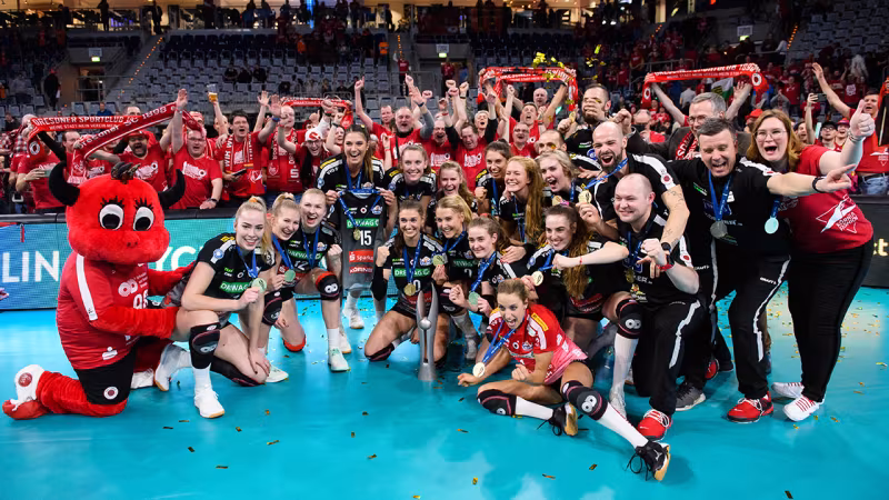 Foto Conny Kurth: Dresden feiert.