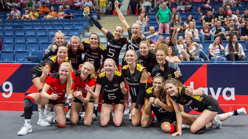 Kader nominiert – Schmetterlinge starten Vorbereitung mit 16 Spielerinnen 