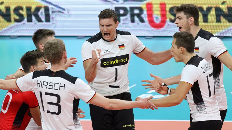 Erster Sieg perfekt - 3:0 gegen Österreich