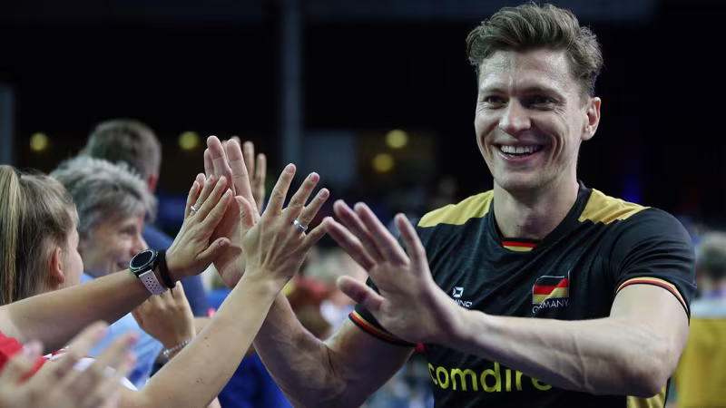 "Wir wollen um die Medaillen mitspielen“   – Lukas Kampa im Interview