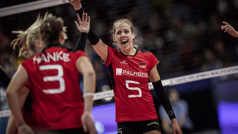 Vierter Sieg in Folge - Gruppensieg zum Greifen nah