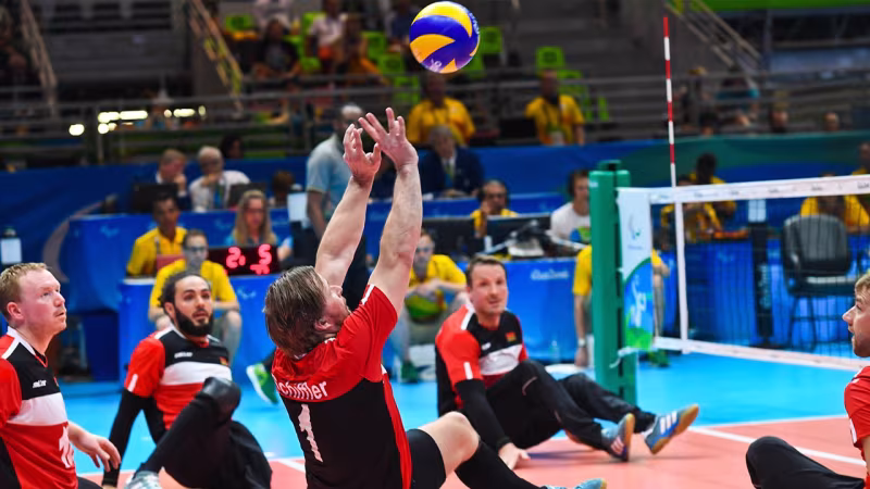 Über Ungarn nach Tokio