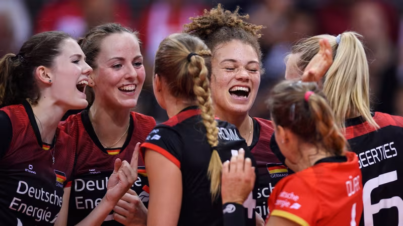 Schmetterlinge eröffnen Saison am 29. April – Koslowski nominiert 26 Spielerinnen