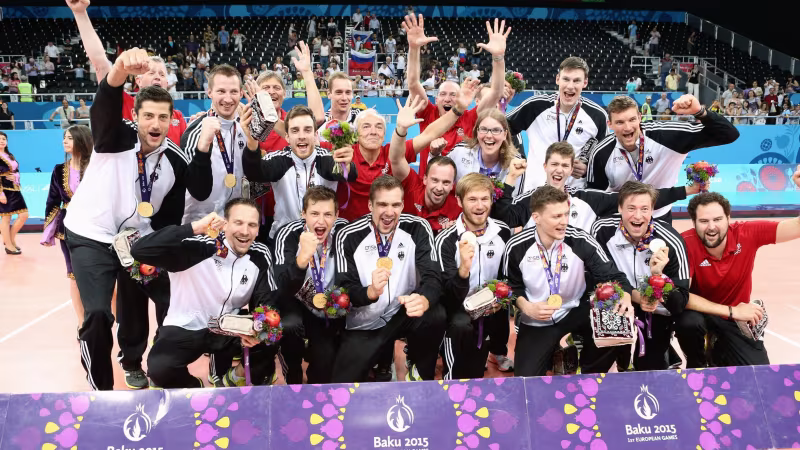 Foto eventolive.it: Jubel bei den DVV-Männern über die Goldmedaille bei den European Games.