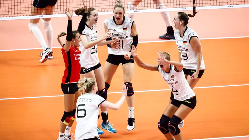 Foto FIVB: Deutschland jubelte nach dem ersten Satz