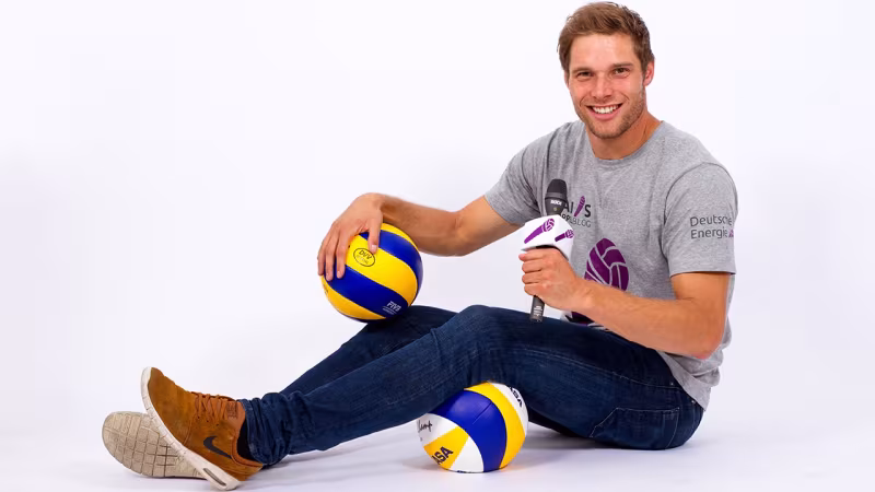 Beach-Volleyballer Paul Becker wird Fanreporter der Deutschen Hallen-Nationalmannschaften