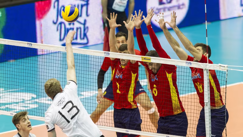 Über Spanien ins Finale