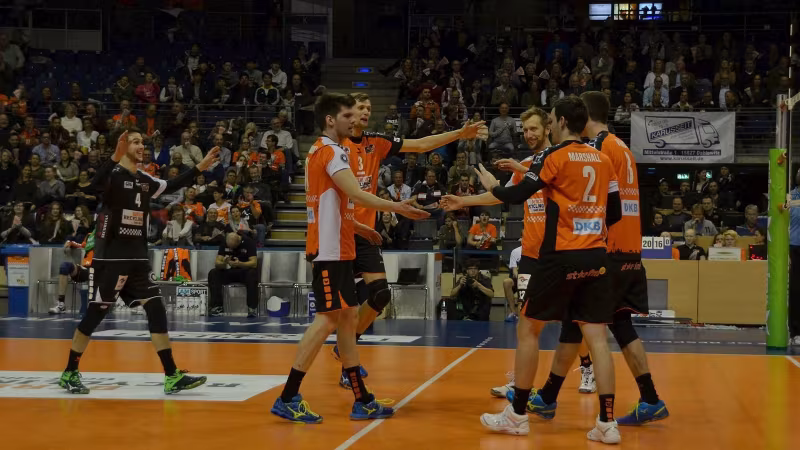 Berlin komplettiert das Halbfinale