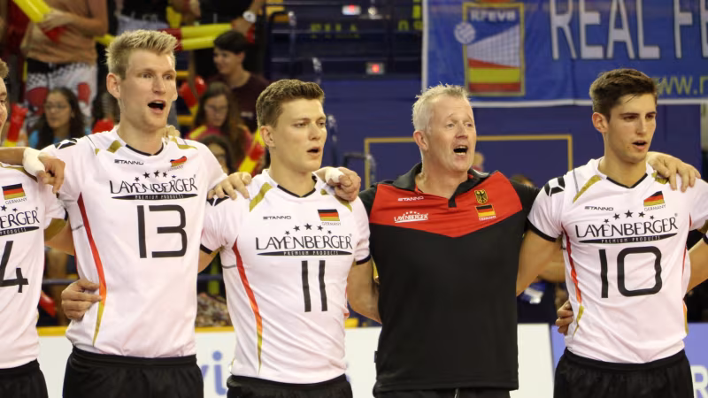 Ein Sieg zum Heynen-Abschied