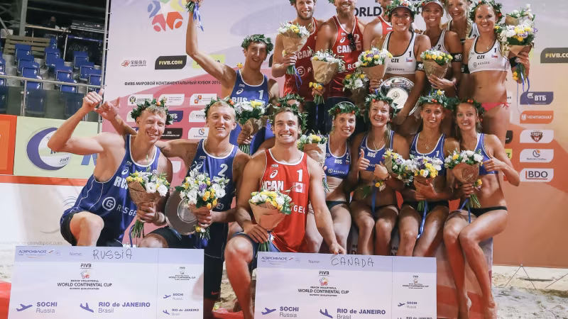 RUS, CZE und CAN jubeln
