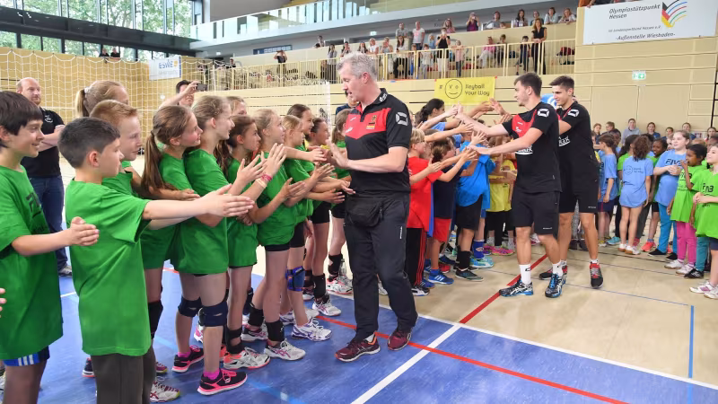 Kids-Turnier mit Prominenz