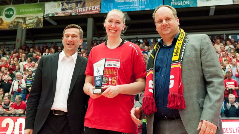 Bartsch, Acosta Alvarado und Dünnes top