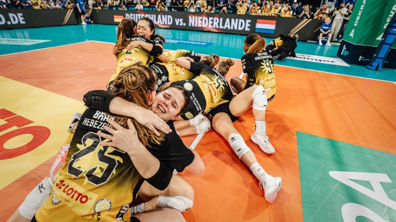 Vor Rekordkulisse: VfB Suhl ist Zoi DVV-Pokalsieger 2026