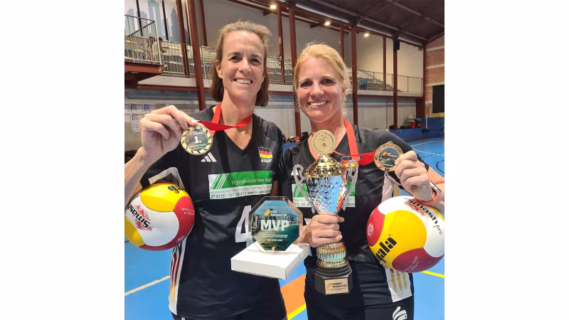 Titel und Medaillenflut: Beach-Senior*innen trumpfen bei WM groß auf